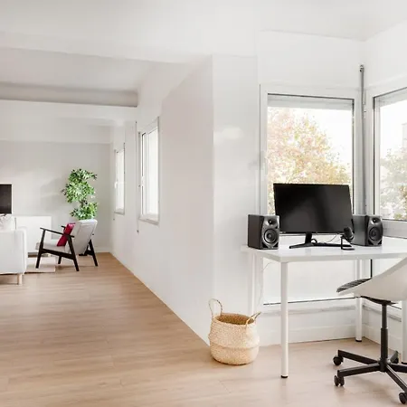 Апартаменти Wfh Urban Retreat @ Carnide Лісабон