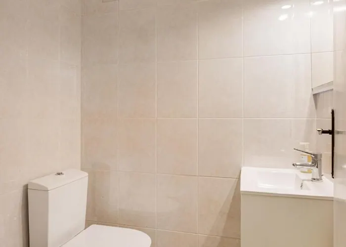 Apartment Wfh Urban Retreat @ Carnide