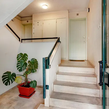 Wfh Urban Retreat @ Carnide * Lissabon